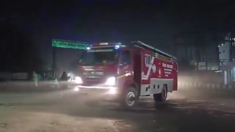 भोपाल गैस त्रासदी के40 वर्ष बाद यूनियन कॉर्बाइड फैक्‍ट्री से 377 टन खतरनाक कचरे को हटाने का काम शुरू